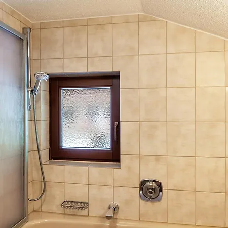 Haus Alpenheim 1 * Tux