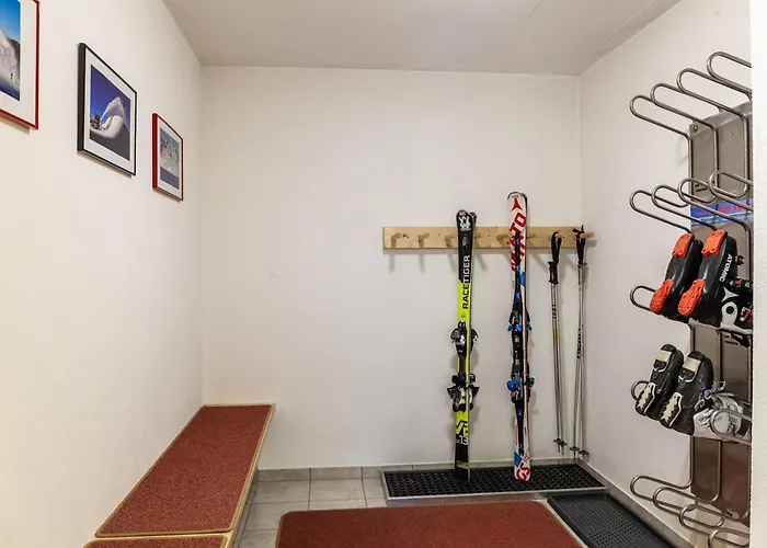 Haus Alpenheim 1 Apartment *