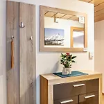 Haus Alpenheim 1 *